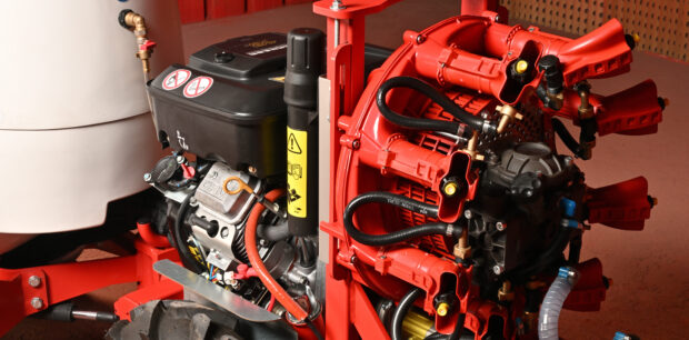 Machine agricole traitement sous serre