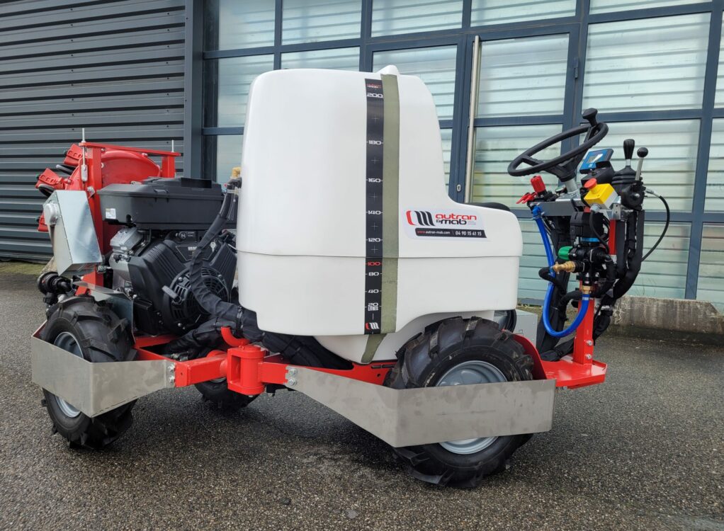 Pulvérisateur motorisé